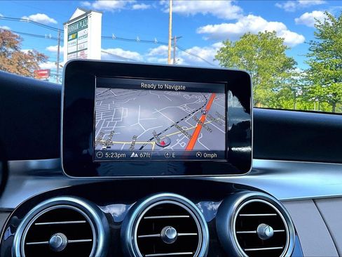 Used 2018 Mercedes-Benz C 300 4MATIC Sedan w/ Premium Package image 26