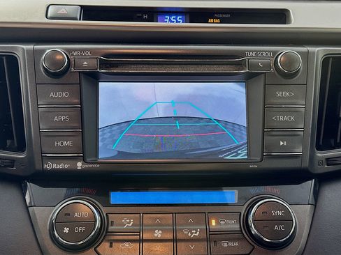 Used 2014 Toyota RAV4 XLE image 21