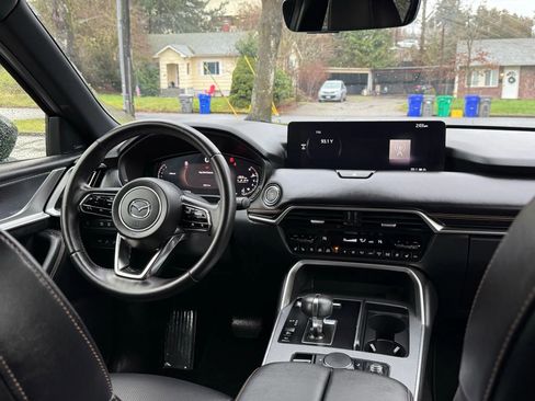 Used 2025 MAZDA CX-90 3.3 Turbo w/ Premium Plus Pkg image 3