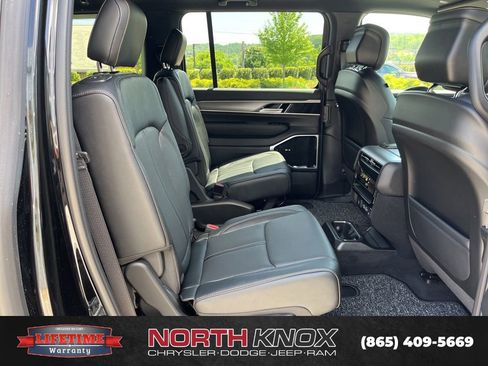 New 2026 Jeep Grand Wagoneer L 4WD image 25