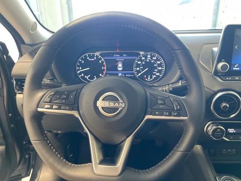 Used 2025 Nissan Sentra SV w/ All-Weather Package FWD image 8