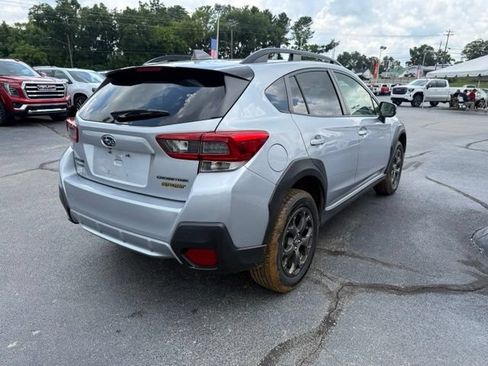 Used 2021 Subaru Crosstrek 2.5i Sport w/ Moonroof Package AWD/4WD image 4