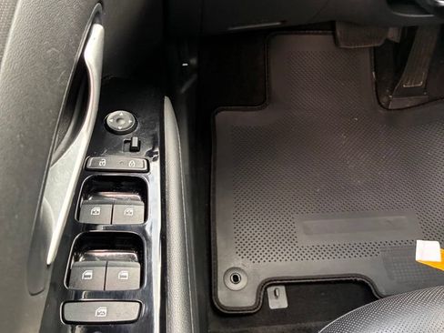 Used 2024 Hyundai Tucson Limited AWD/4WD image 29