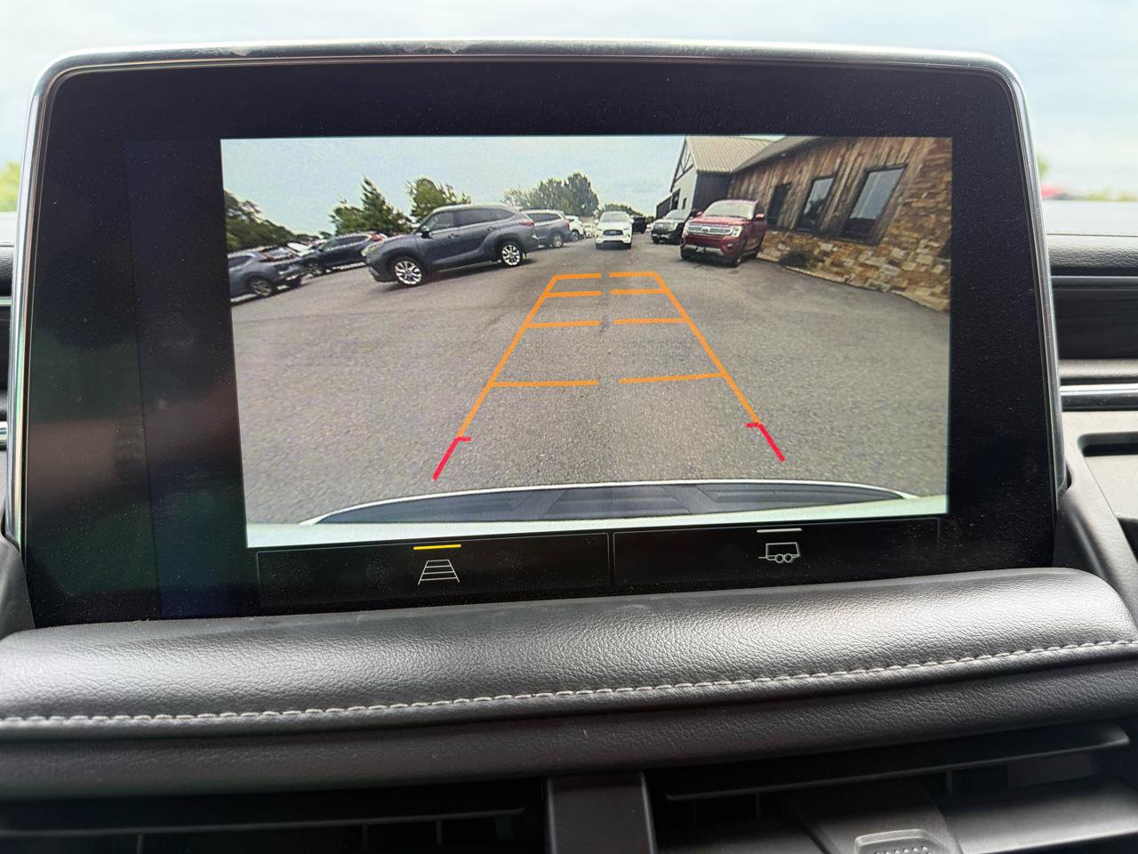 Used 2023 Chevrolet Tahoe LT RWD image 35
