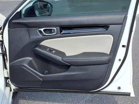 Used 2024 Honda Civic Sport Touring image 22