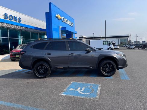 Used 2023 Subaru Outback Wilderness AWD/4WD image 8