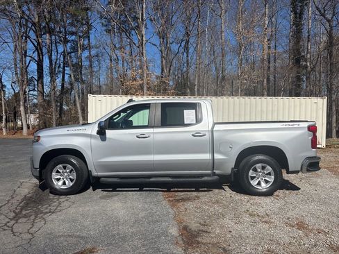 Used 2020 Chevrolet Silverado 1500 LT w/ All-Star Edition image 7