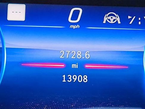 Used 2023 Mercedes-Benz EQS 580 580 image 41