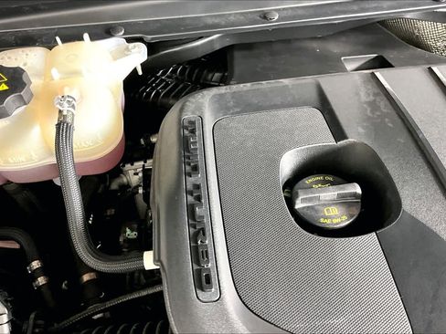 Used 2025 RAM 1500 Laramie image 32