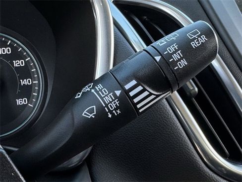 Used 2022 Chevrolet Equinox LT image 21