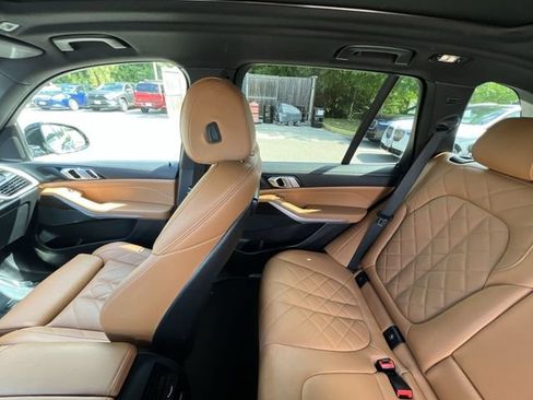 Used 2023 BMW X5 xDrive40i AWD/4WD image 7