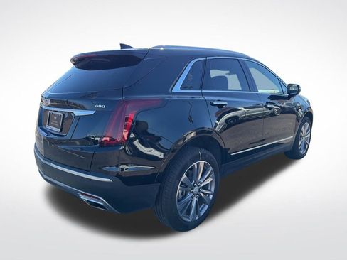 Used 2025 Cadillac XT5 Premium Luxury image 7