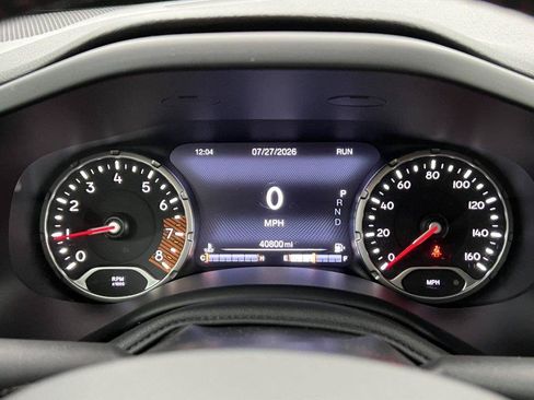 Used 2022 Jeep Renegade Trailhawk AWD/4WD image 18