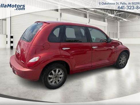 Used 2007 Chrysler PT Cruiser Touring FWD image 3