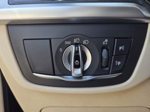 Used 2022 BMW X4 xDrive30i w/ M Sport Package 2 image 22