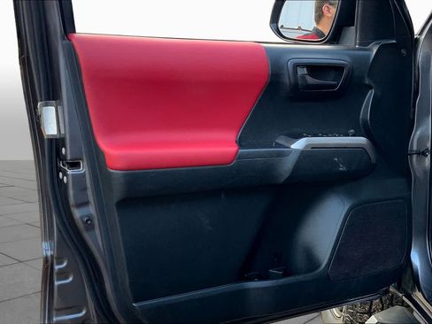 Used 2023 Toyota Tacoma SR5 RWD image 21
