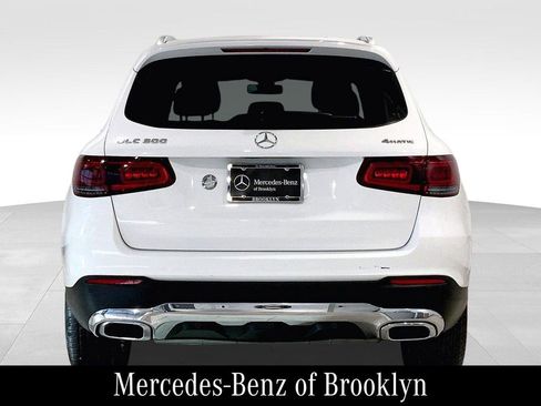 Certified 2021 Mercedes-Benz GLC 300 GLC 300 image 4