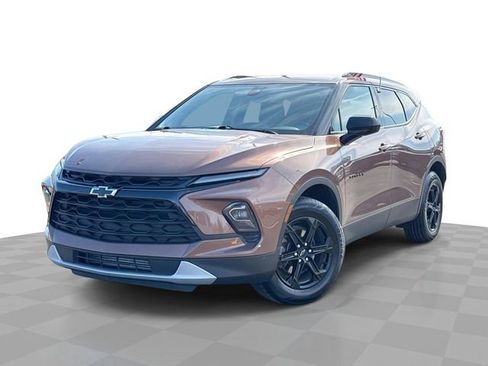 Certified 2024 Chevrolet Blazer LT w/ Convenience Package image 1
