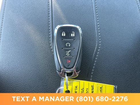 Used 2023 Chevrolet Traverse LT w/ LPO, Floor Liner Package AWD/4WD image 25