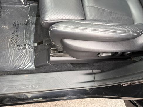 Certified 2022 Subaru Ascent Limited w/ Technology Package image 29