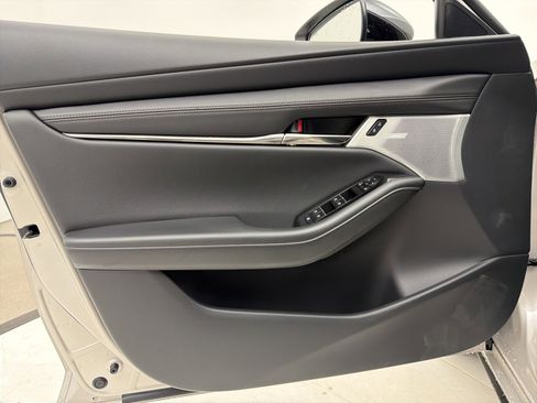 New 2026 MAZDA MAZDA3 2.5 Turbo Sedan w/Premium Plus image 9