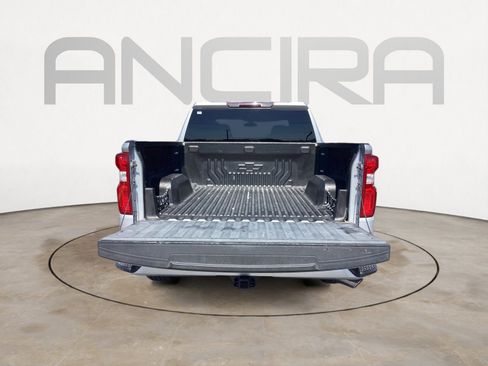Used 2020 Chevrolet Silverado 1500 Custom w/ Custom Value Package RWD image 14