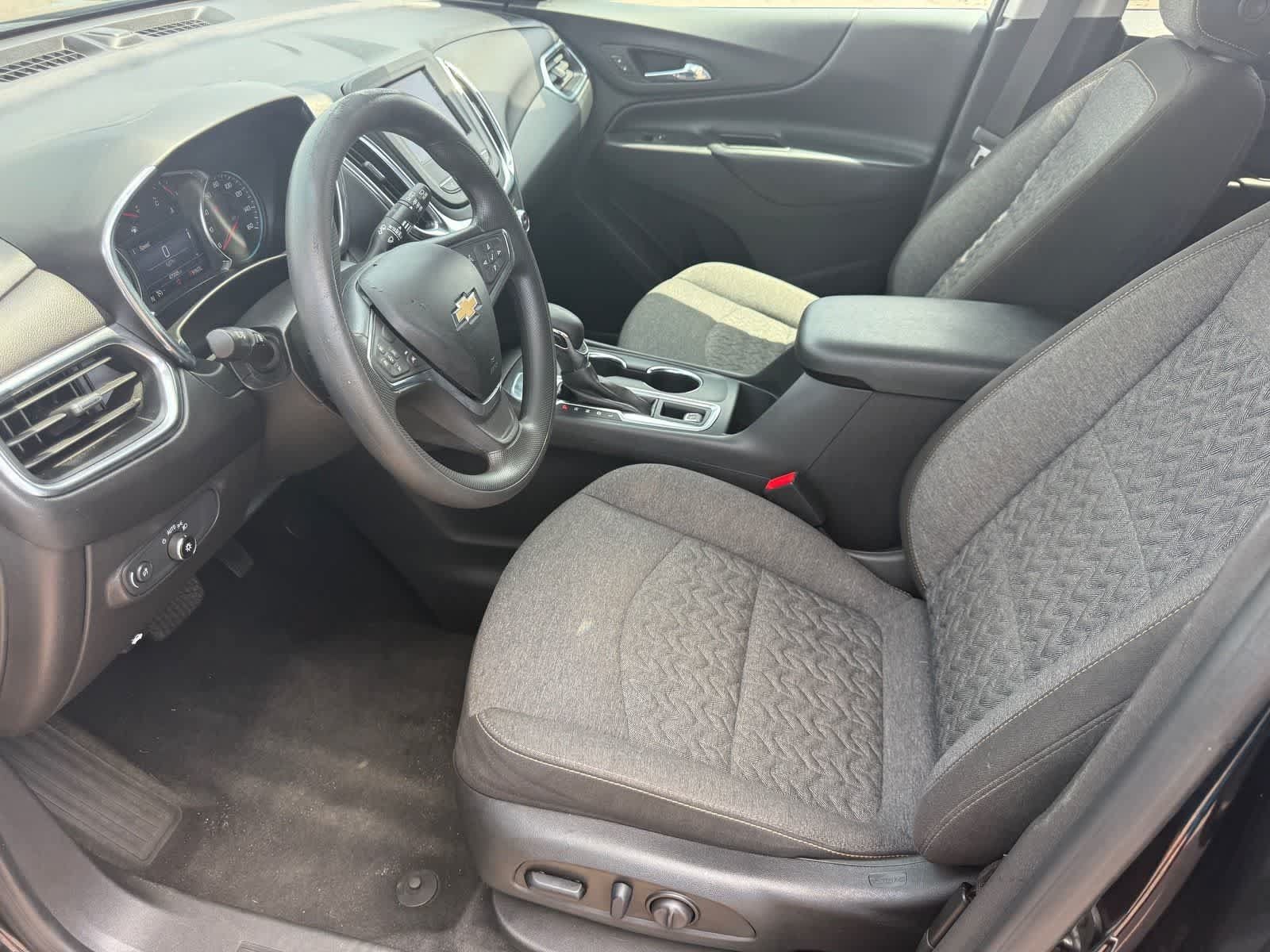 Used 2023 Chevrolet Equinox LT FWD image 14
