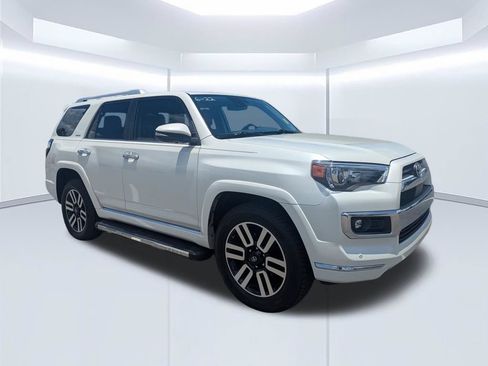 Used 2021 Toyota 4Runner Limited AWD/4WD image 4