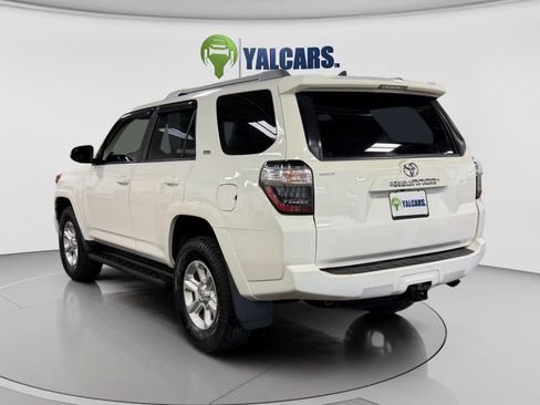 Used 2016 Toyota 4Runner SR5 Premium AWD/4WD image 3