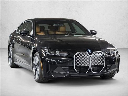 Certified 2025 BMW i4 xDrive40i w/ M Sport Package image 3