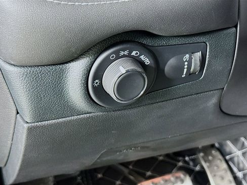 Used 2024 Dodge Durango SRT image 11