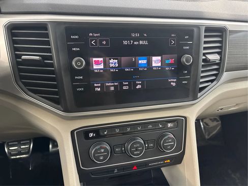 Used 2019 Volkswagen Atlas SE w/ Towing Package AWD/4WD image 19
