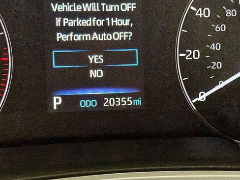 Used 2024 Toyota Corolla SE w/ SE Package FWD image 8