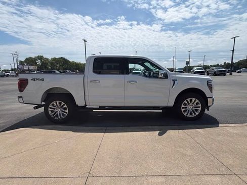 Used 2025 Ford F150 Lariat w/ Equipment Group 502A High AWD/4WD image 4