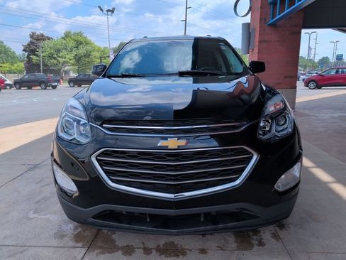 Used 2017 Chevrolet Equinox LT w/ Convenience Package FWD image 9