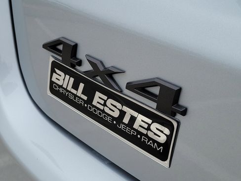 New 2026 Jeep Compass Latitude image 7