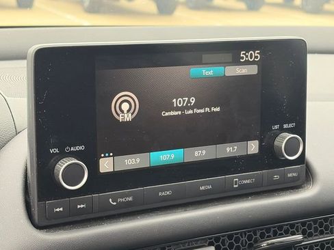 Used 2024 Honda HR-V LX image 16