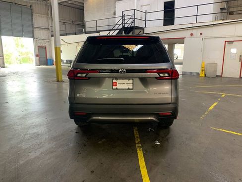New 2026 Toyota Grand Highlander AWD image 4