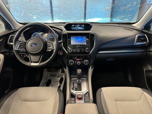 Used 2024 Subaru Forester Premium AWD/4WD image 9