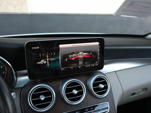 Used 2021 Mercedes-Benz C 300 4MATIC Sedan w/ Premium Package image 37