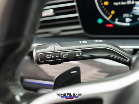 Used 2020 Mercedes-Benz GLS 450 4MATIC image 29