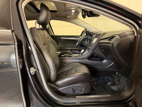 Used 2014 Ford Fusion Titanium AWD/4WD image 26