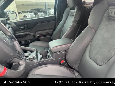 Used 2024 Toyota Tacoma TRD Pro AWD/4WD image 5