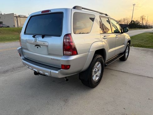 Used 2004 Toyota 4Runner SR5 image 6