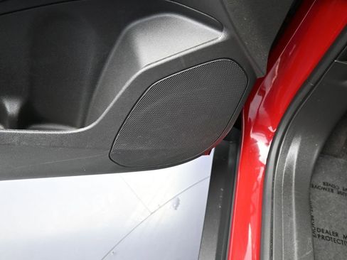 Used 2026 Chevrolet Trax RS image 14