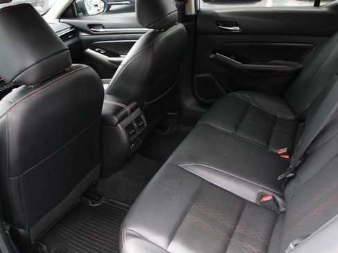 Certified 2024 Nissan Altima 2.0 SR FWD image 26