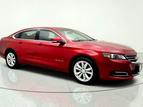 Used 2018 Chevrolet Impala LT FWD image 3
