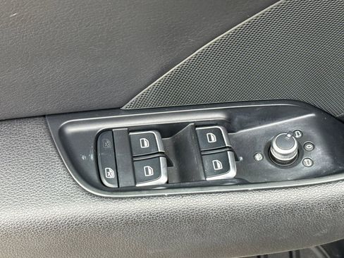 Used 2016 Audi A3 1.8T Premium image 12