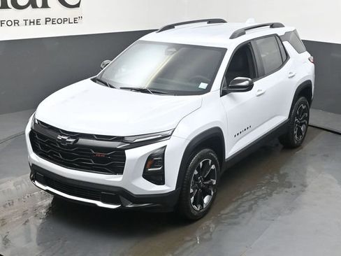 New 2026 Chevrolet Equinox RS w/ LPO, Floor Liner Package FWD image 23