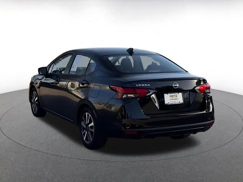 Used 2025 Nissan Versa SV image 11